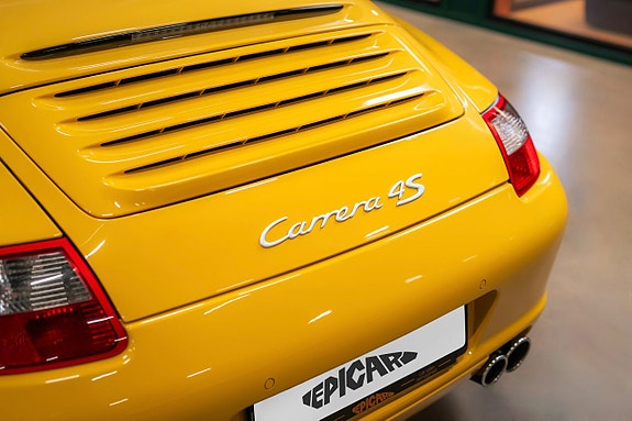 Porsche 911 13 of 26