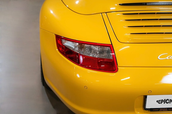 Porsche 911 11 of 26