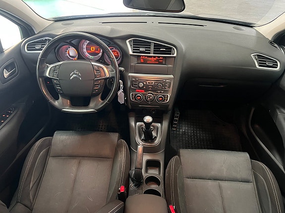 Citroen C4 14 of 17