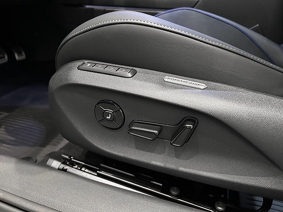 Volkswagen Passat 9 of 20