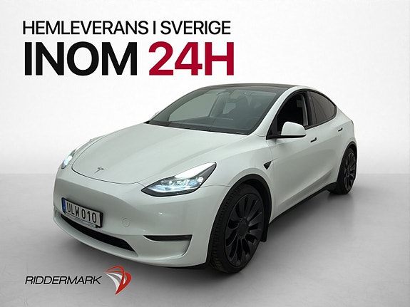 Tesla Model Y 4 of 5