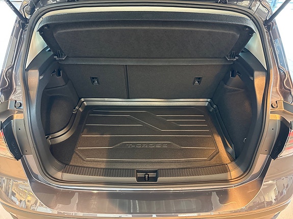 Volkswagen T-Cross 16 of 16