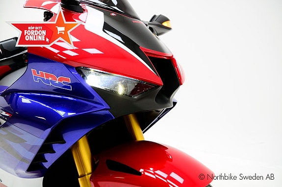 Honda CBR1000RR-R FIREBLADE - Hemleverans 14 of 15