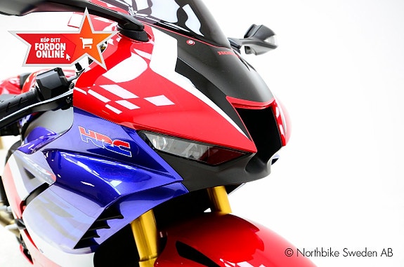 Honda CBR1000RR-R FIREBLADE - Hemleverans 9 of 15