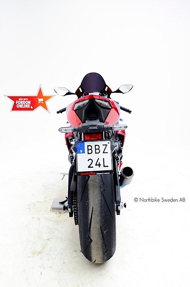 Honda CBR1000RR-R FIREBLADE - Hemleverans 4 of 15