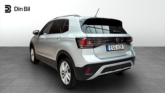 Volkswagen T-Cross 3 of 5