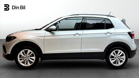 Volkswagen T-Cross 2 of 5