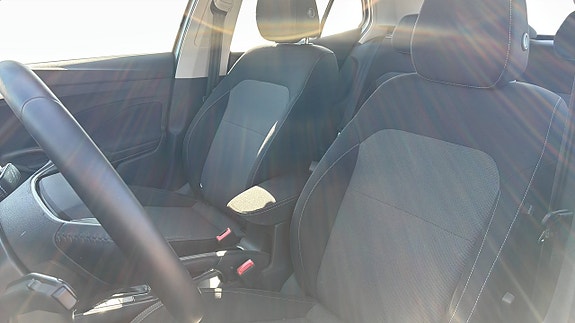 Skoda Fabia 8 of 12