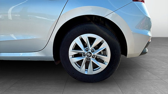 Skoda Fabia 6 of 12