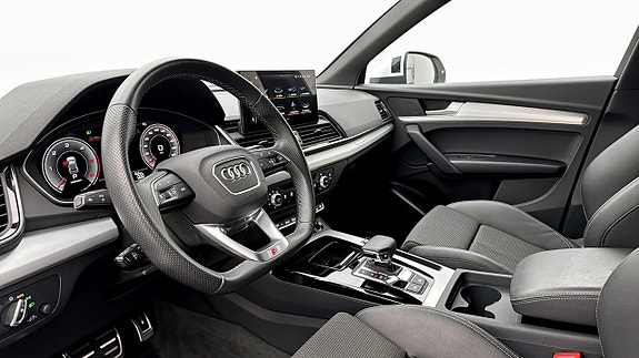 Audi Q5 7 of 18