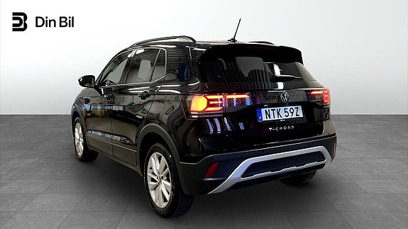 Volkswagen T-Cross 3 of 5