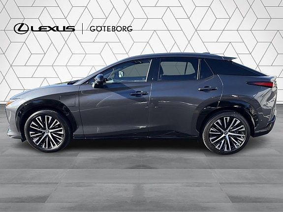 Lexus RZ500e 5 of 16