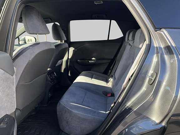 Lexus RZ500e 9 of 16