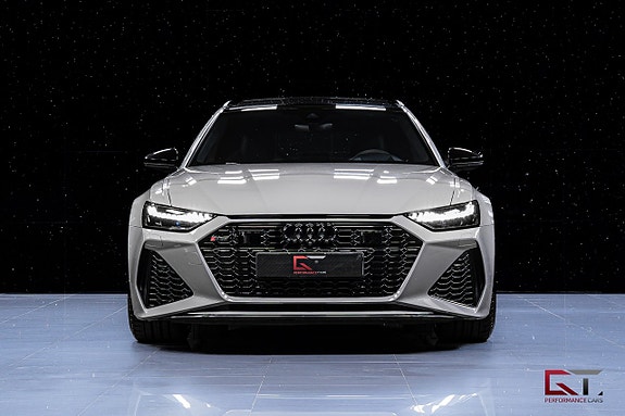 Audi RS6 3 of 5
