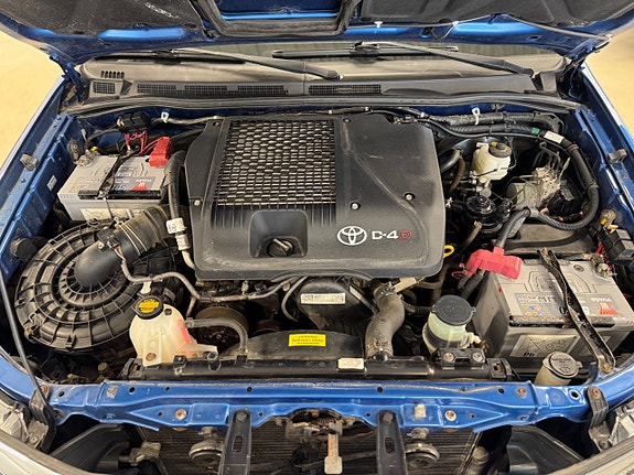 Toyota HiLux 18 of 21