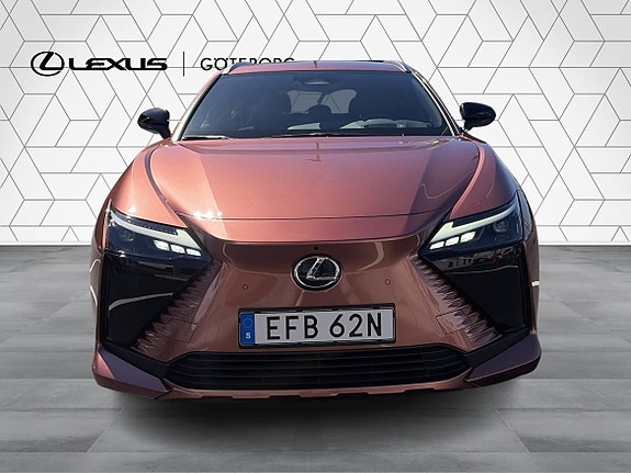Lexus RZ350e 7 of 16