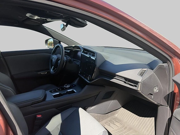 Lexus RZ350e 8 of 16