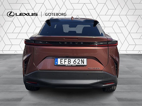 Lexus RZ350e 6 of 16