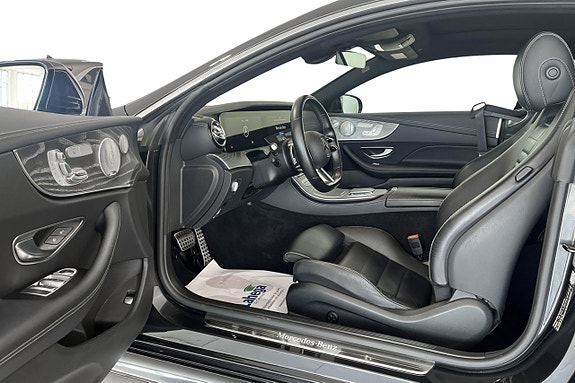 Mercedes-Benz E300 11 of 11