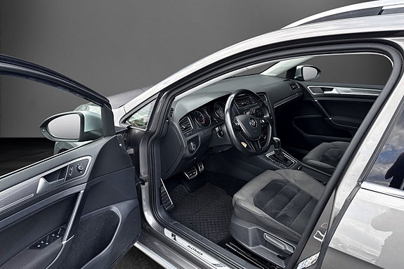 Volkswagen Golf Alltrack 6 of 14
