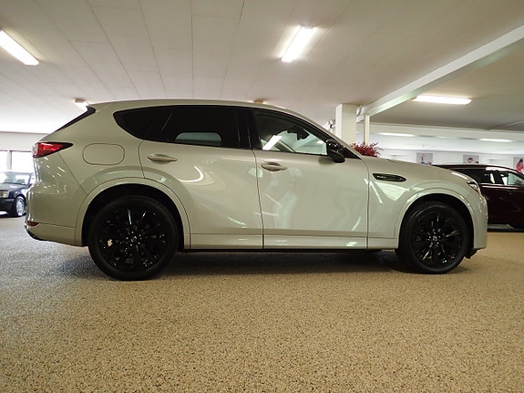 Mazda CX-60 12 of 20