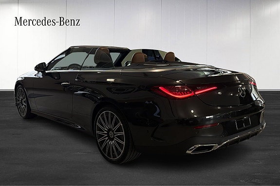 Mercedes-Benz CLE300 7 of 17