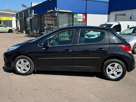 Peugeot 207 9 of 14
