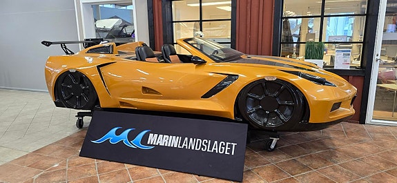 Jetcar sportbil i vattnet 2 of 8