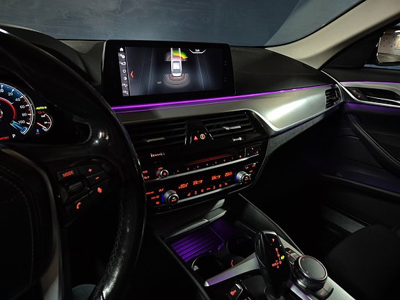 BMW 530e 19 of 28