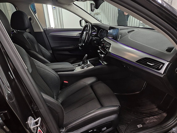 BMW 530e 23 of 28
