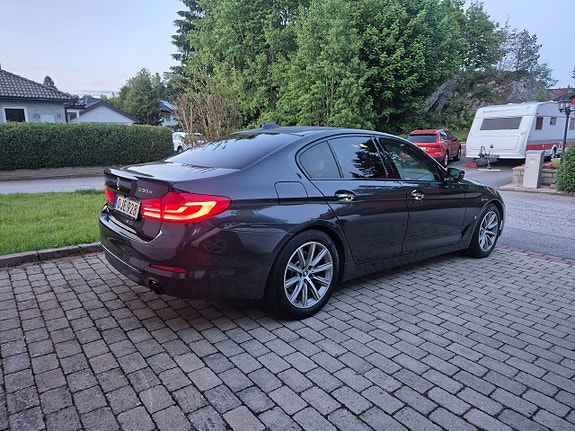 BMW 530e 9 of 28