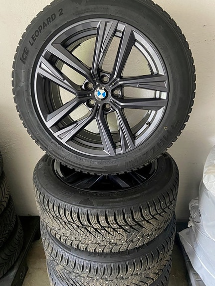 BMW 530e 28 of 28