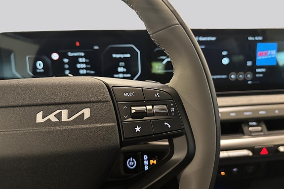 Kia EV4 16 of 23