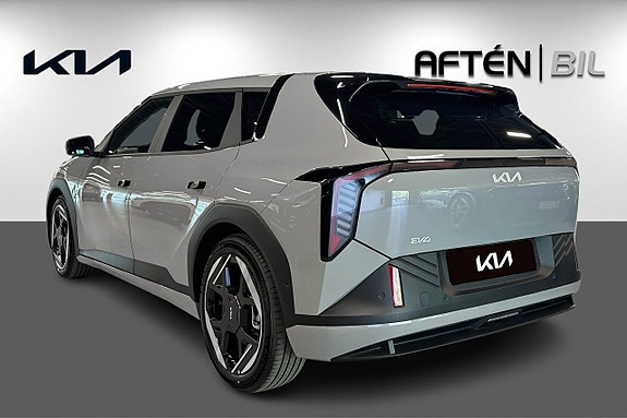Kia EV4 7 of 23