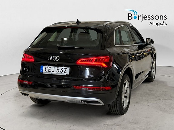 Audi Q5 3 of 5
