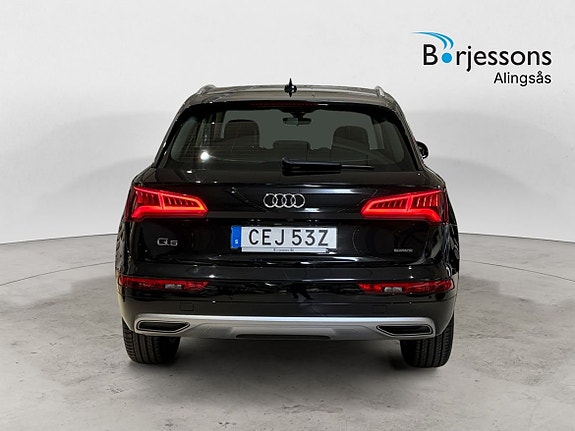 Audi Q5 5 of 5