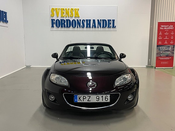 Mazda MX-5 2 of 5