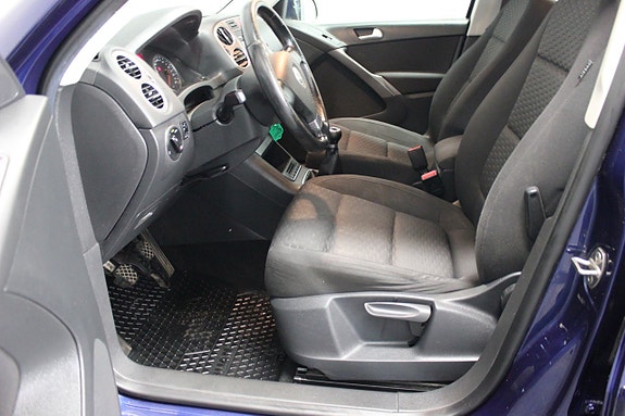 Volkswagen Tiguan 8 of 19