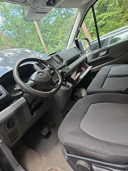 Volkswagen Crafter 7 of 8