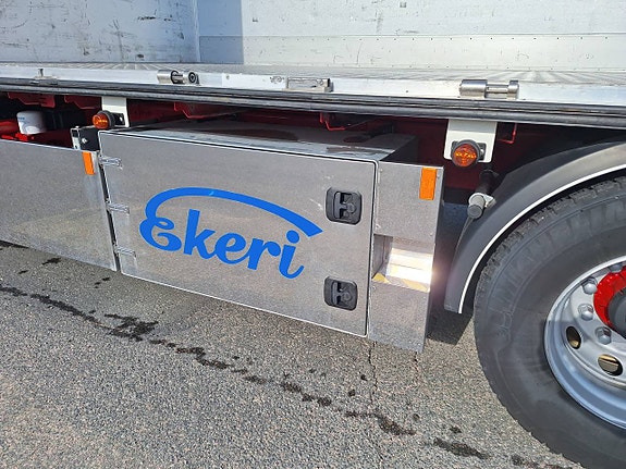 Volvo FH16 Aero 6x4 Skåp 8 of 12