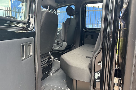 Mercedes-Benz Sprinter 319 10 of 15