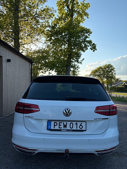 Volkswagen Passat 4 of 5