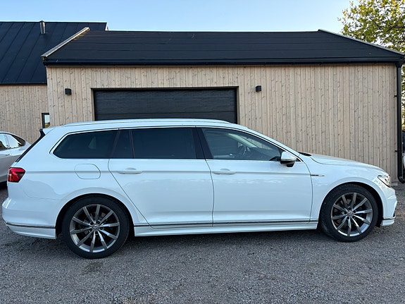 Volkswagen Passat 3 of 5