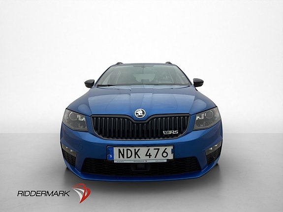 Skoda Octavia 3 of 5
