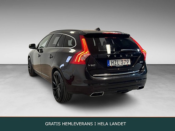 Volvo V60 4 of 17