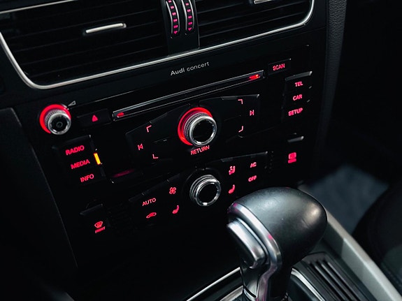Audi Q5 12 of 19