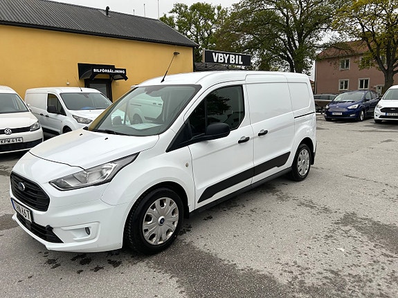 Ford Transit Connect 2 of 5