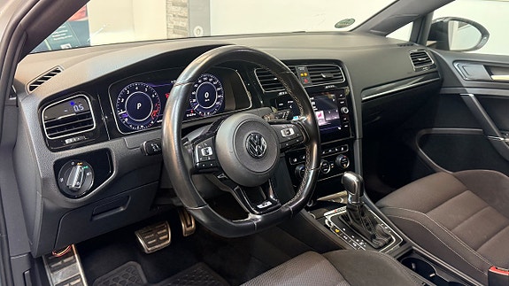Volkswagen Golf-Serie 22 of 23