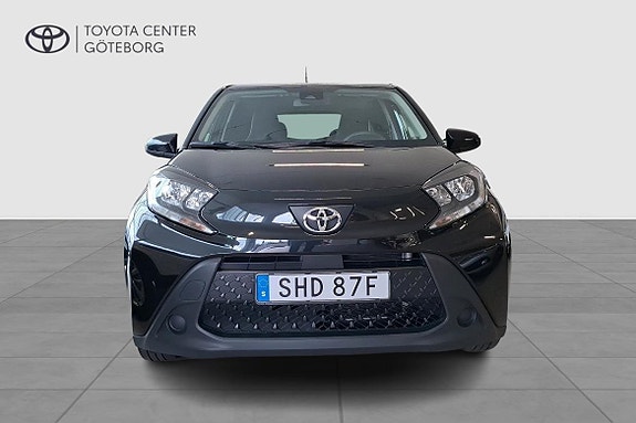 Toyota Aygo X 7 of 14