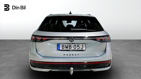 Volkswagen Passat 5 of 5